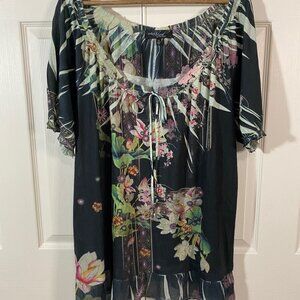 Avenida Azul - Floral Mixed Media Top